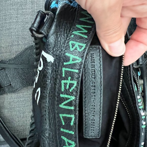 COPY - Balenciaga graffiti city bag small - Picture 15 of 16